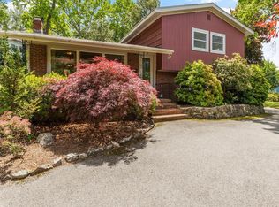 19 W Chardon Rd, Winchester, MA 01890