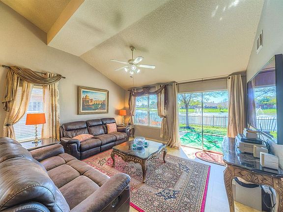 5th image of 17335 S Summit Canyon Dr