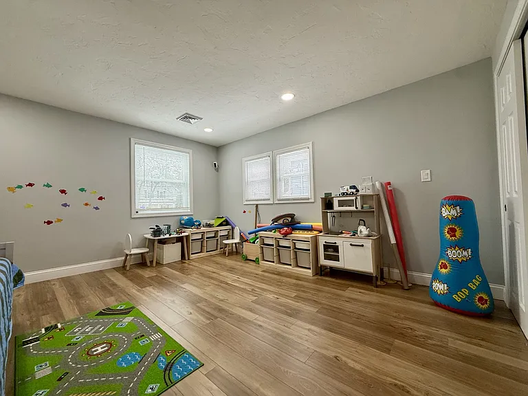 70 Seminole Ave — Photo 20