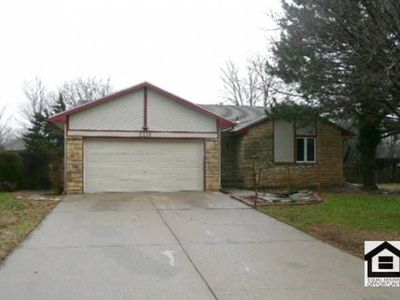 2118 N Covington Cir, Wichita, KS, 67212