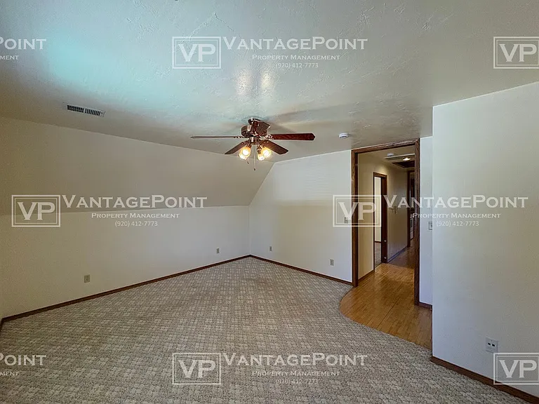 114 N Ontario St — Photo 14