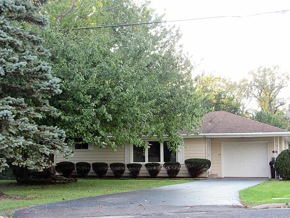 3rd image of 4805 N Westbrook Dr