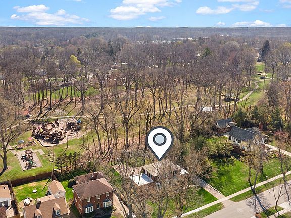 2nd image of 151 Woodhill Dr