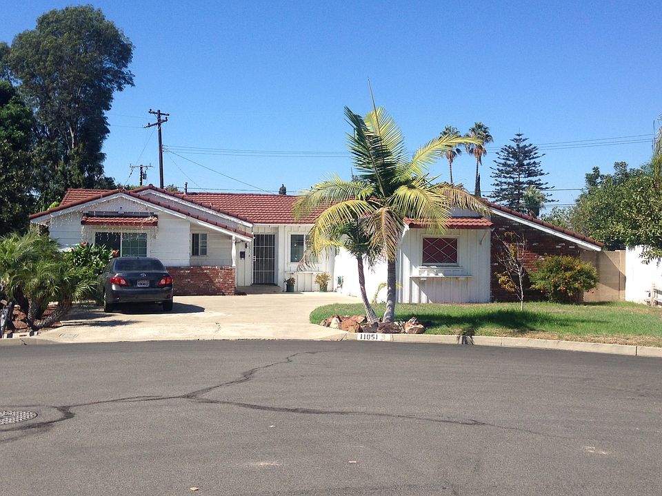 1st image of 11051 Cottonwood Ave