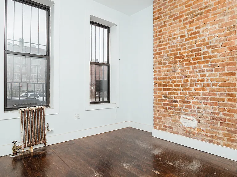 1426 Putnam Ave #1B — Photo 12