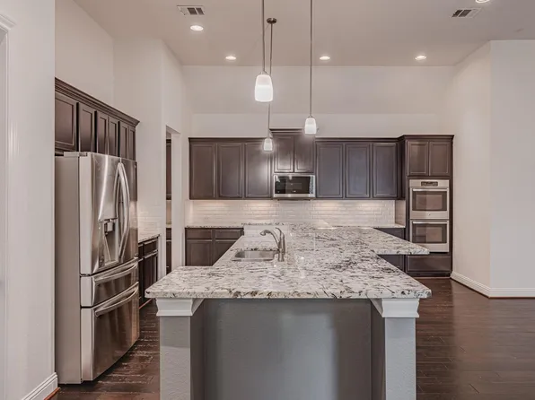 112 Sundown Ridge Pl, Tomball, TX 77375