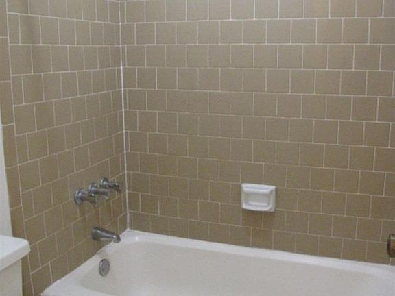 4th image of 7617 Northpointe Dr