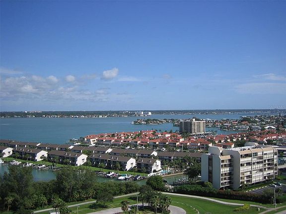 5th image of 1540 Gulf Blvd APT 1707