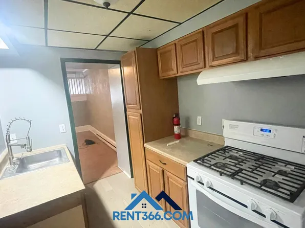 403 E Norwegian St, Pottsville, PA 17901