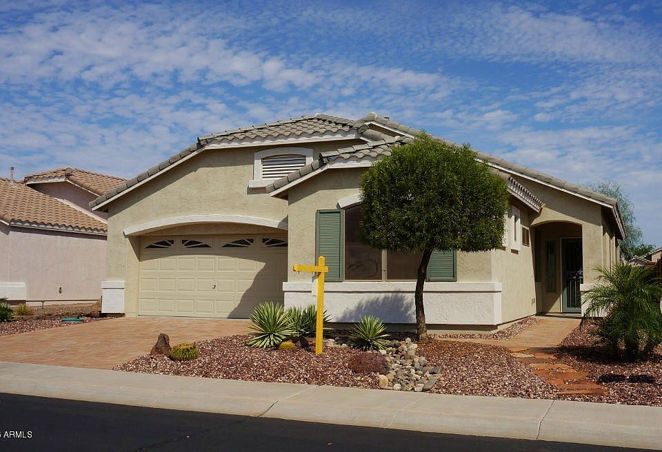 1st image of 18200 W Skyline Dr