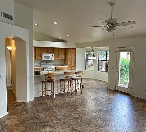 5th image of 10152 W Ross Ave