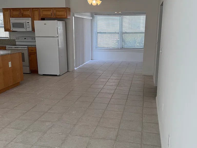 215 Pelican Dr #1 — Photo 10