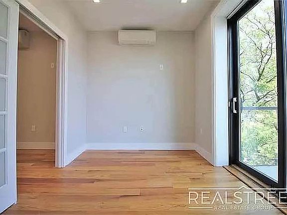 5th image of 68 Somers St #3A