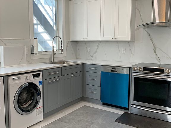 5th image of 35 Seaview Ave Floor 2