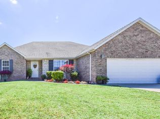 1130 N Gretchen St, Nixa, MO 65714