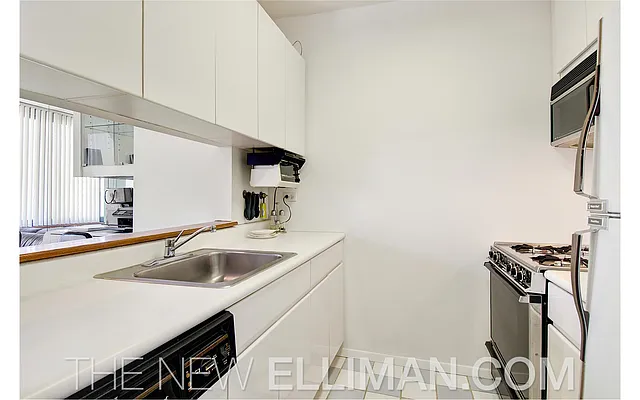 Rented by Douglas Elliman | media 12