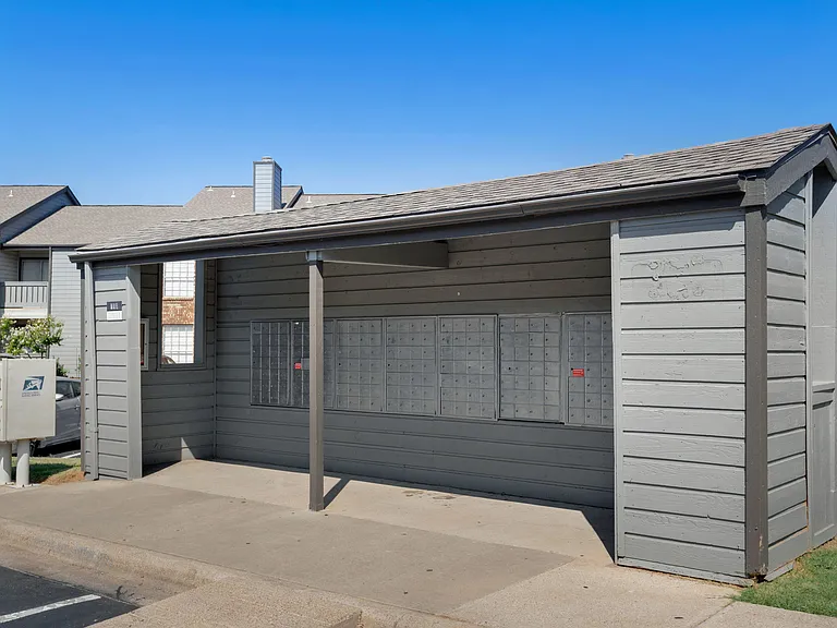 903 W Road To Six Flags St — Photo 21