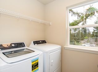 2362 NE Keats Dr, Bend, OR 97701