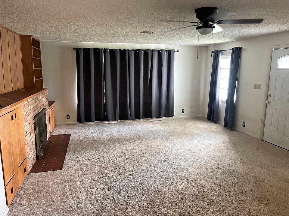 520 S Main St, Offerle, KS 67563 Zillow