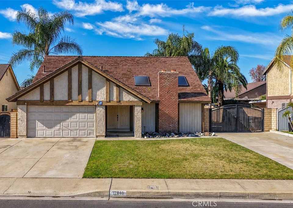 1st image of 12440 Kumquat Pl