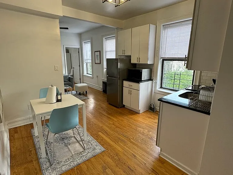 2403 Cambreleng Ave — Photo 39