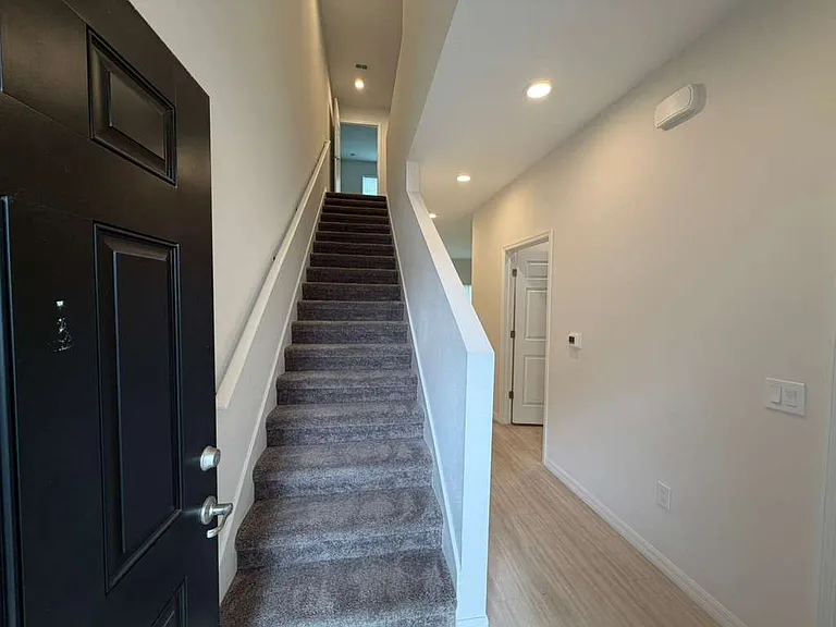 2124 Penny Ln — Photo 25
