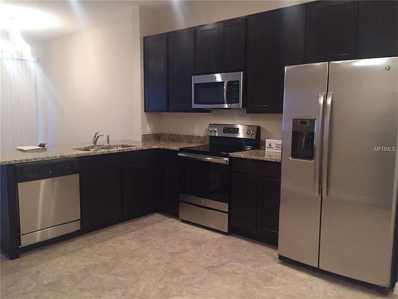 2nd image of 2495 7 Oaks Dr