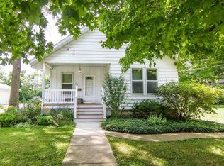 310 S Darst St, Eureka, IL