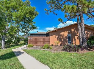 5636 Foxlake Dr, North Fort Myers, FL 33917