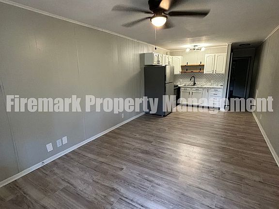 3rd image of 33 Sunrise Ln #15