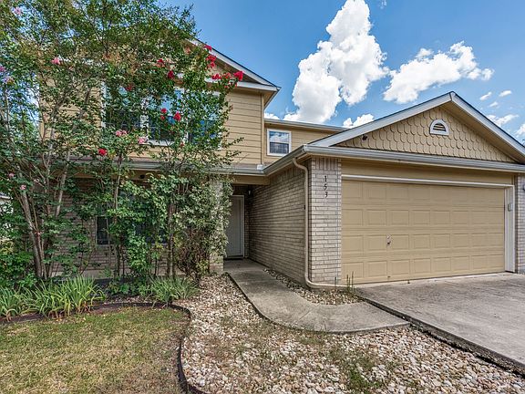 2nd image of 153 Hanging Moss Dr