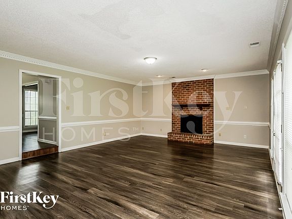 5th image of 3718 Old Creek Cv