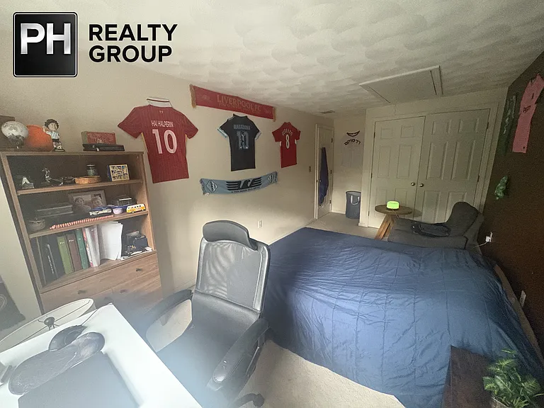 87 Pleasant St #1A — Photo 22
