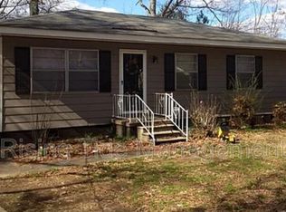 1308 Airport Ln SW, Bessemer, AL 35022