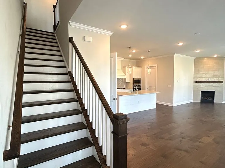 11218 Cobb Creek Ct — Photo 29