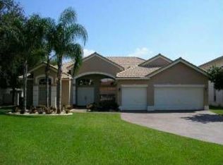 5700 NW 51st Pl, Coral Springs, FL 33067