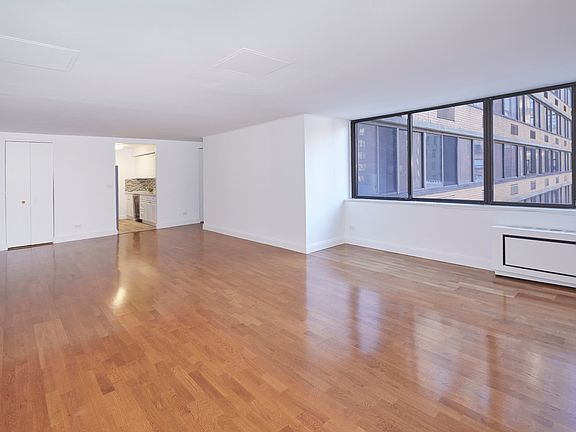 2nd image of 275 W 96th St APT 11R