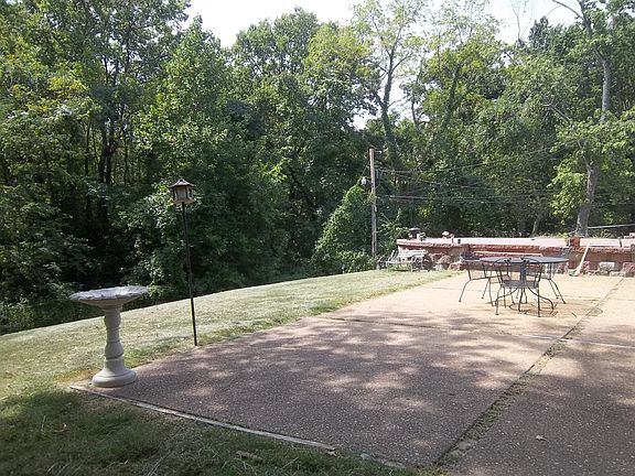 4th image of 4324 Woodhill Dr