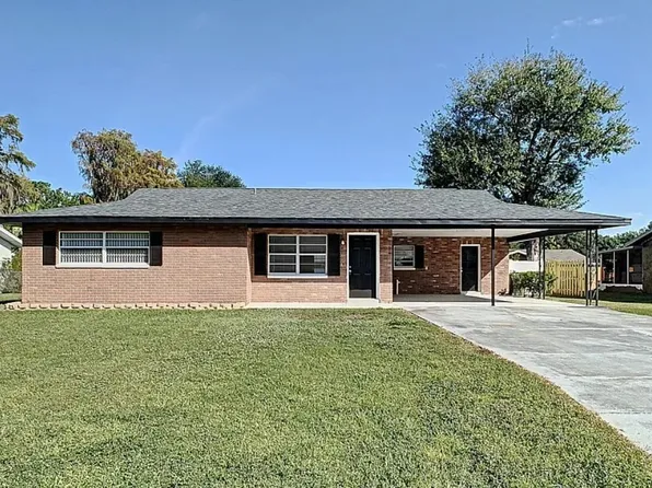 1113 SE 2nd St, Crystal River, FL 34429