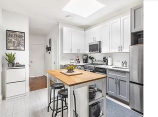 352 McGuinness Blvd APT 3R, Brooklyn, NY 11222