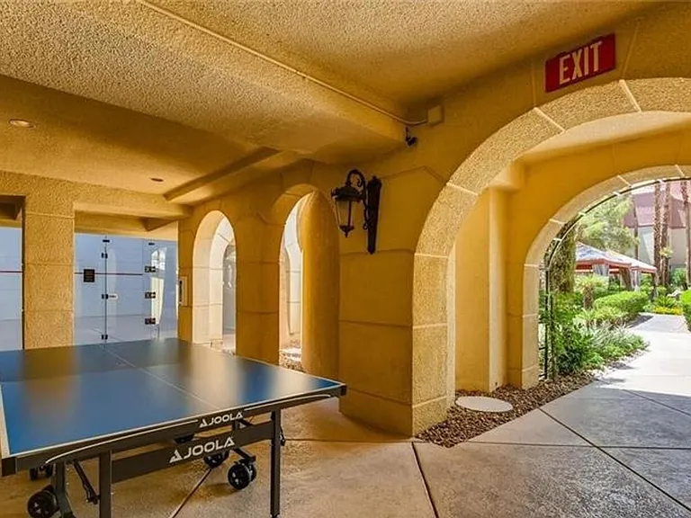 260 E Flamingo Rd #203 — Photo 24