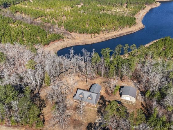 526 Grimble Dr, Linden, NC 28356