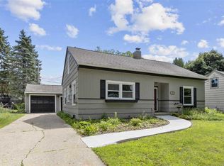 1630 S Connell St, Appleton, WI 54914