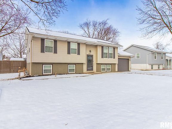 3rd image of 2707 S Saint Agnes Ct