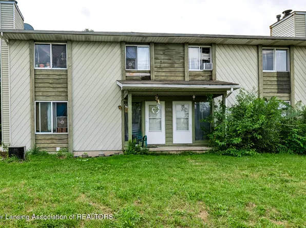 5708 Hughes Rd, Lansing, MI 48911