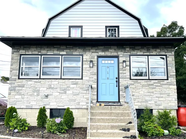 918 North St, Randolph, MA 02368