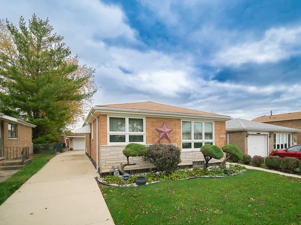 12833 S Marquette Ave, Chicago, IL 60633