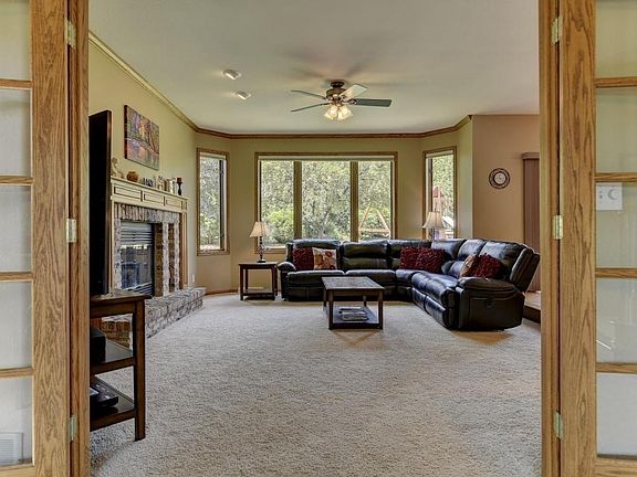 3rd image of W148N10131 Windsong Cir E