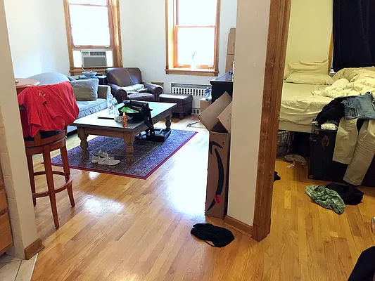 Rented by Joe Gotham LTD | media 9