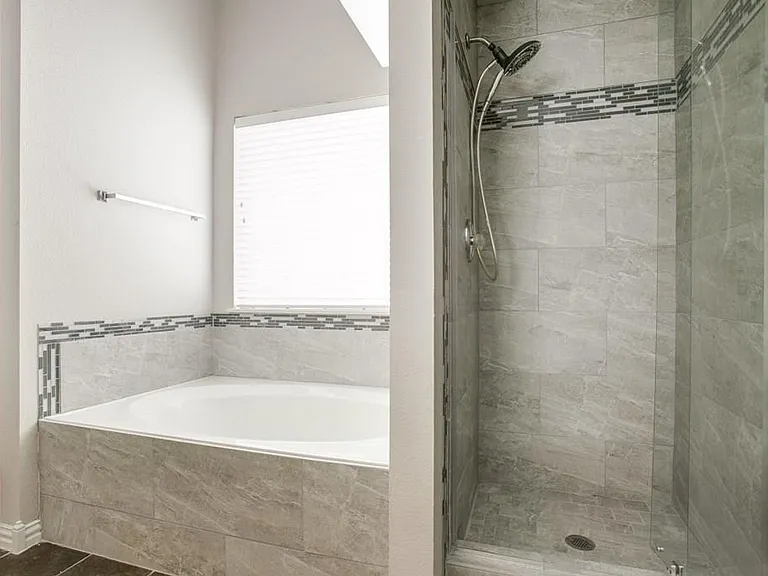 9213 Norfolk Ln — Photo 18